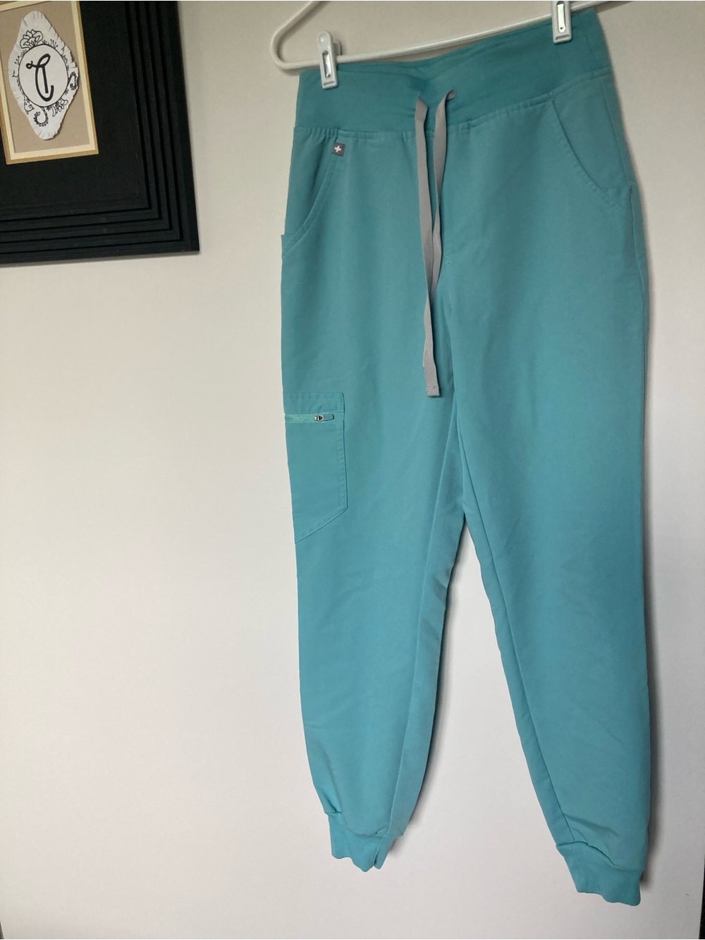 Figs womens Teal Drawstring Jogger scrub pants with Zip Pocket